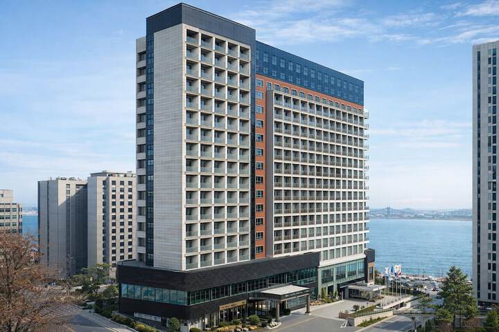 Hotel 34 of 46