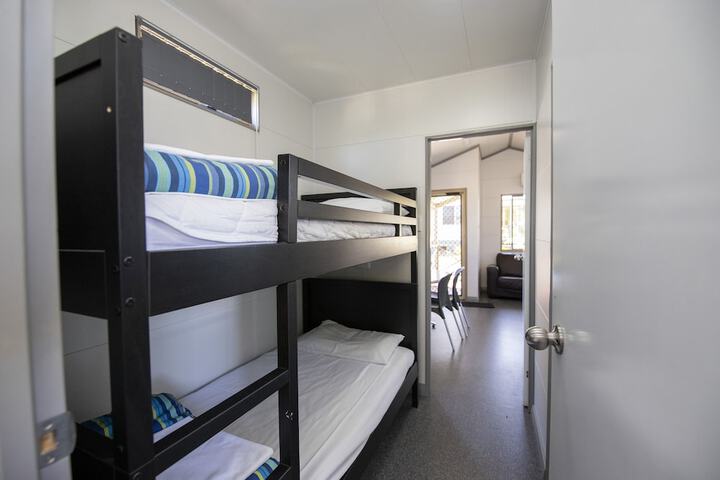 Room 15 of 145