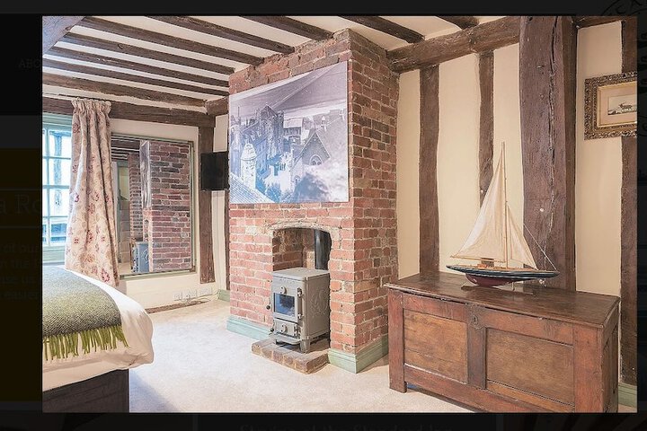 Room 6 of 21