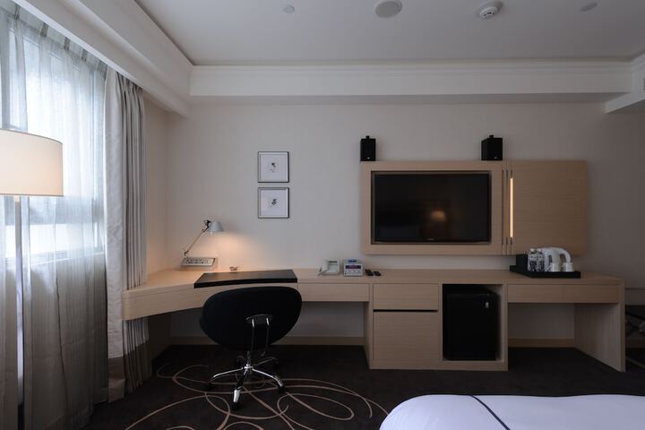 Room 30 of 55