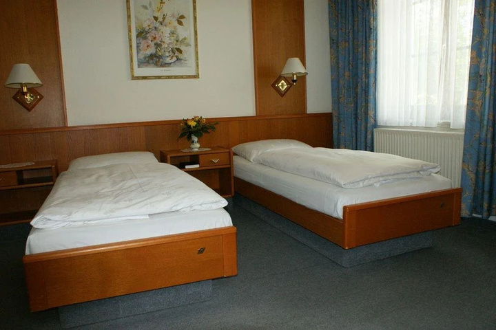 guest_rooms