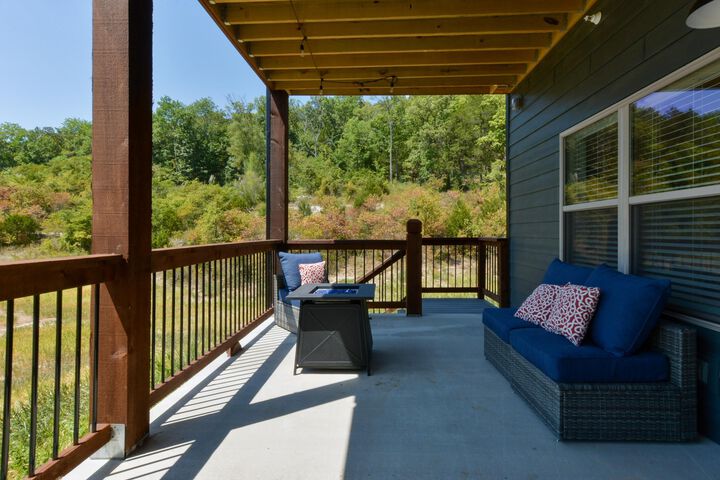 Terrace/Patio 5 of 127