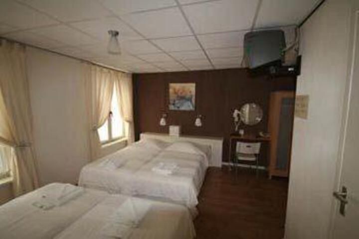 Hotel Barbacan Amsterdam