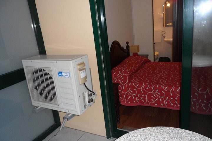 Room 23 of 56