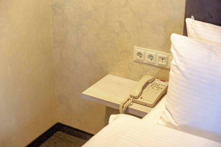 Room 77 of 163