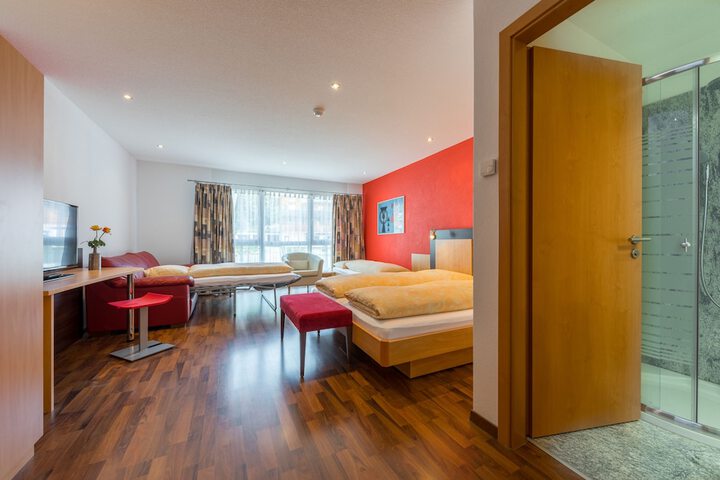 Room 21 of 87