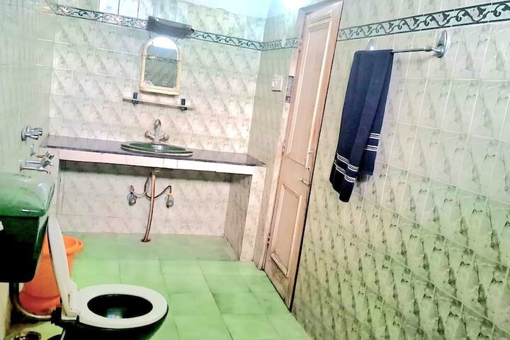 Room 45 of 61