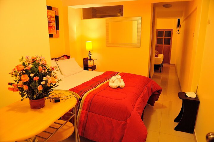 Room 25 of 100