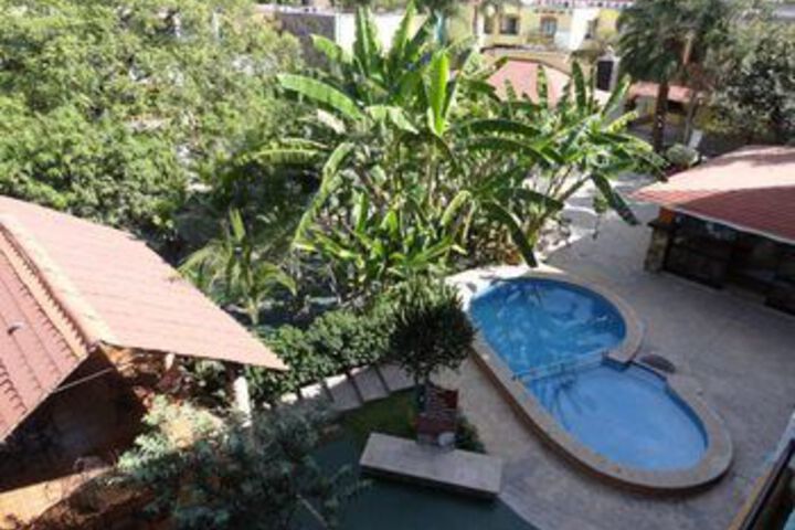 Pool 16 of 20