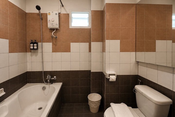 Clean Restrooms