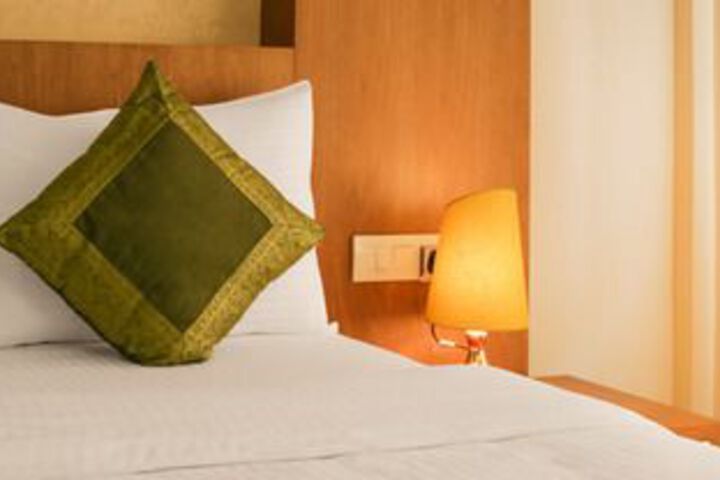 Room 21 of 42