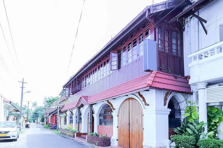 Hotel 43 of 44