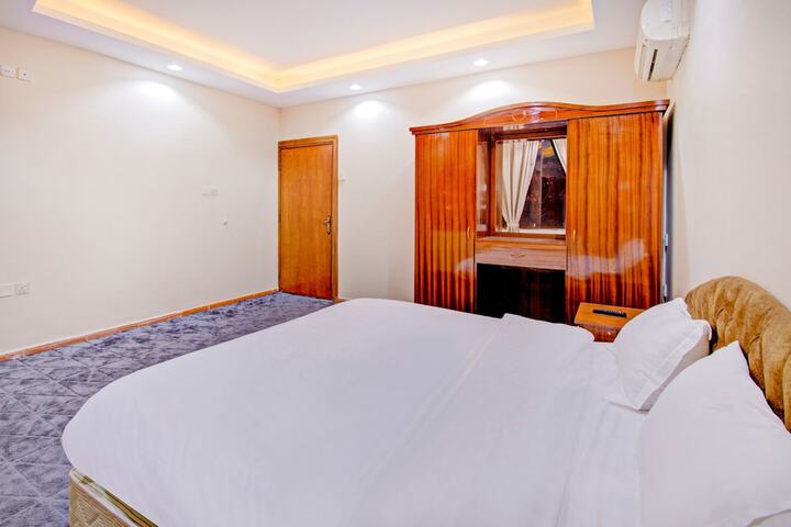 Room 22 of 53