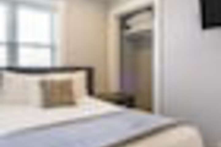 Room 104 of 150