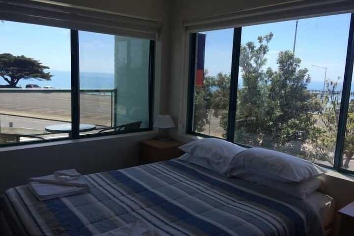 Room 3 of 13