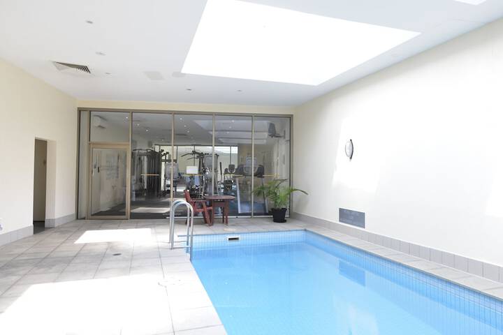 Pool 60 of 74