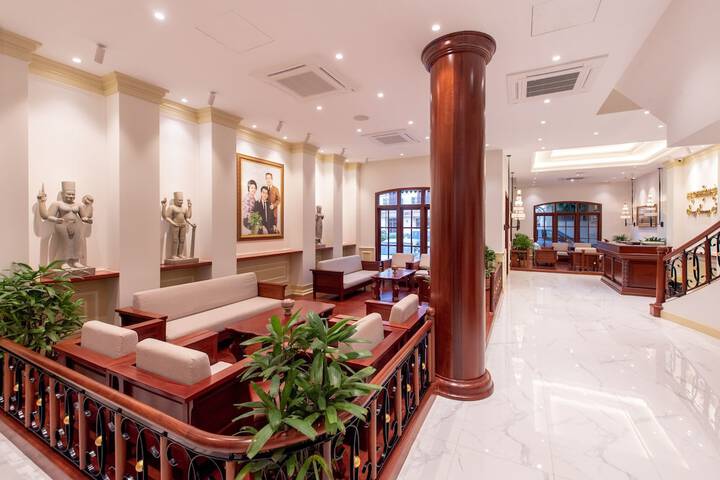 Hotel Interior 6 of 75