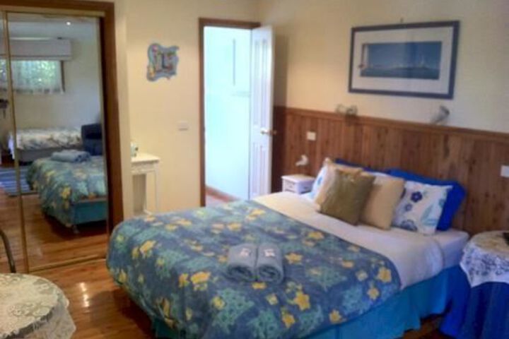 Room 9 of 26