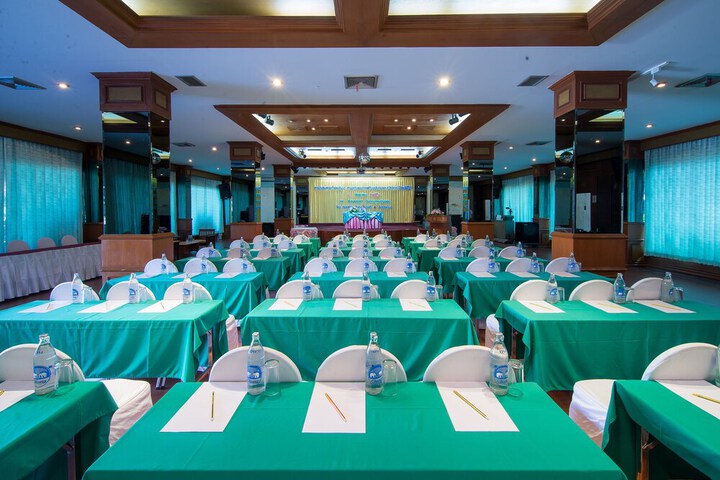 Meeting 48 of 61