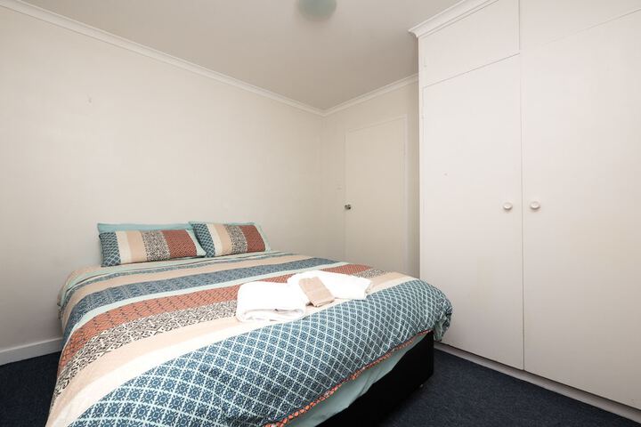 Room 3 of 12