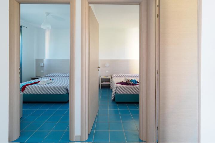 Room 2 of 24