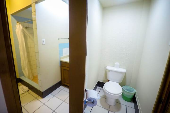 Room 153 of 258