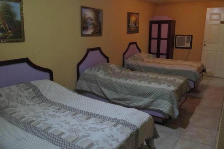 Room 15 of 27