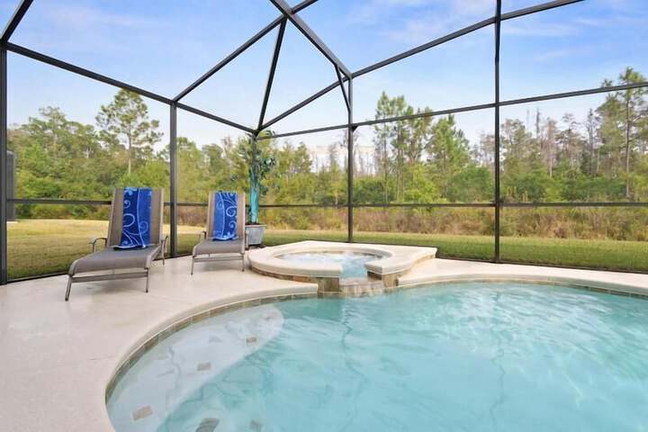 Pool 53 of 59