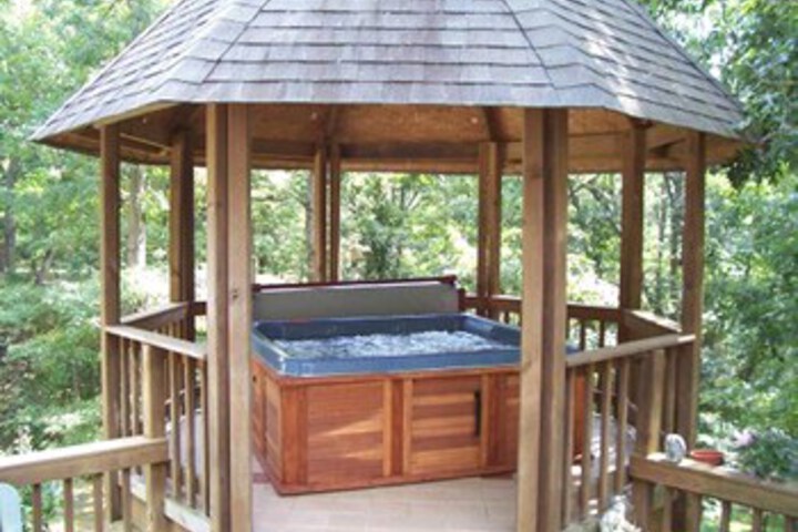 Hotel Exterior 12 of 41