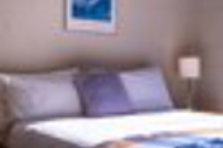 Room 32 of 120