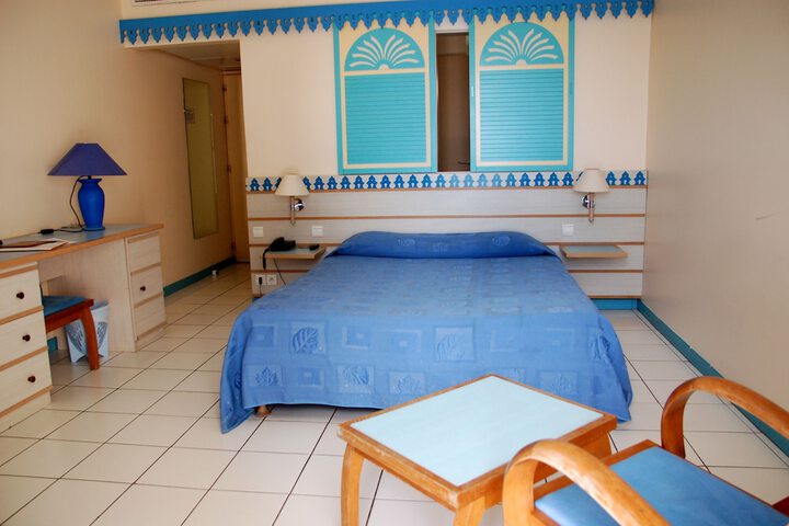 Room 5 of 36
