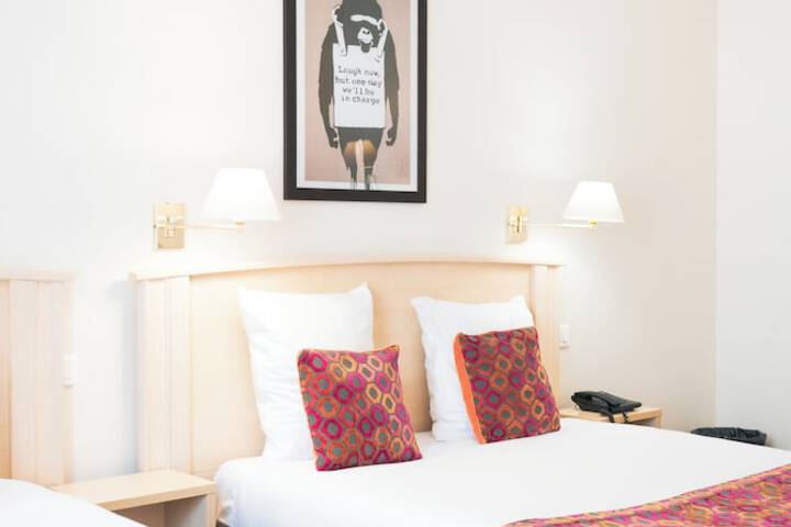 Room 55 of 75