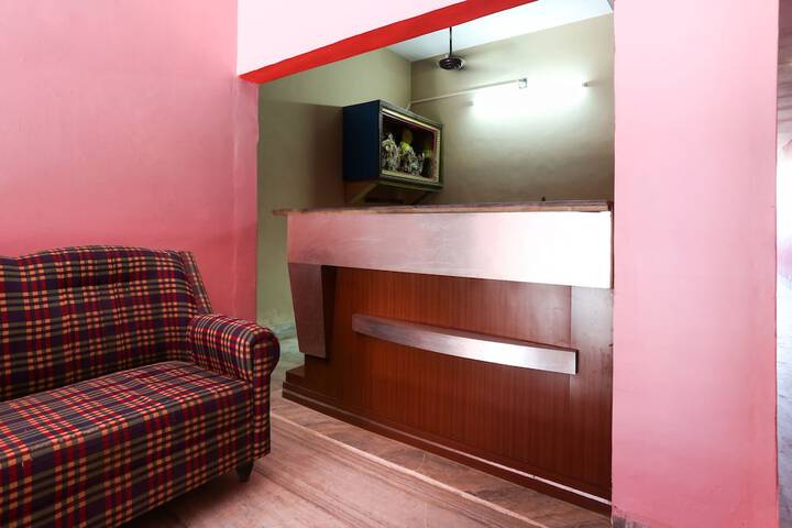 Exterior of SPOT ON 38541 Nirmalyas Maharaja