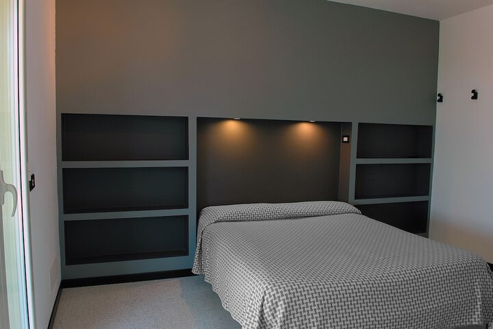 Room 17 of 61