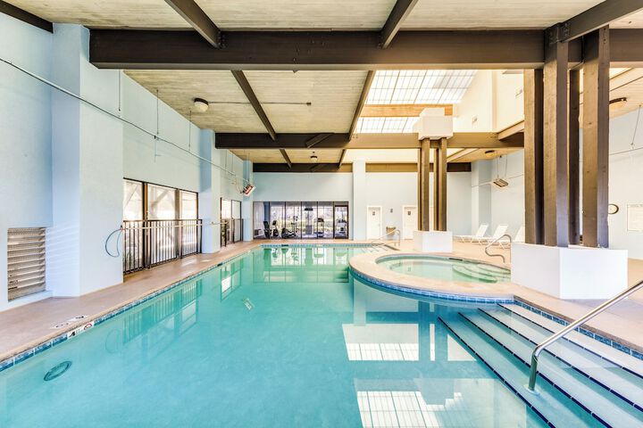 Pool 40 of 59