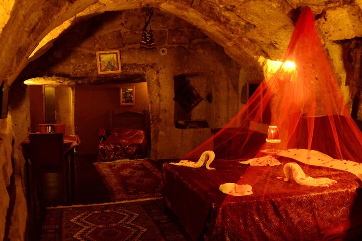 Room 21 of 486