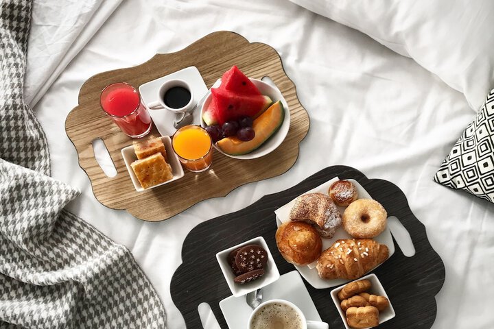 Breakfast/Coffee Service 33 of 37