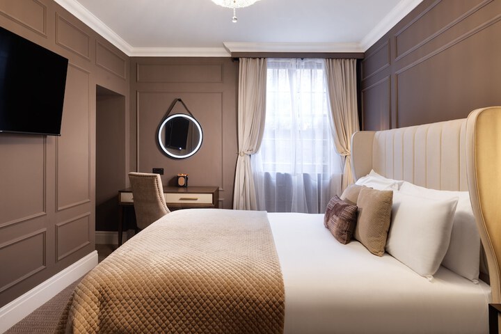Room 20 of 67