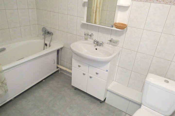 Room 36 of 38