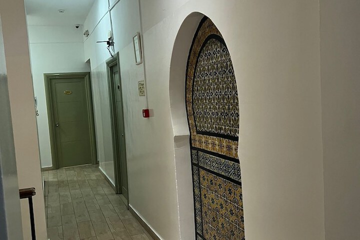Ballroom/Hall 28 of 31