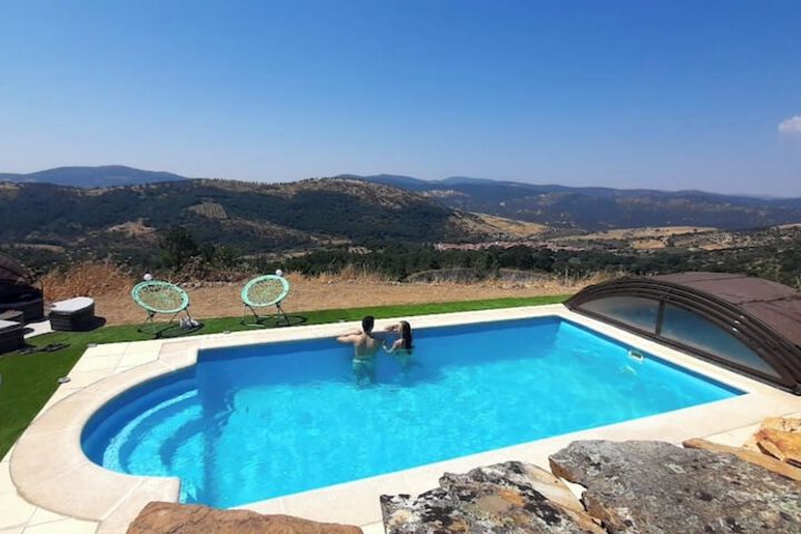Pool 9 of 21