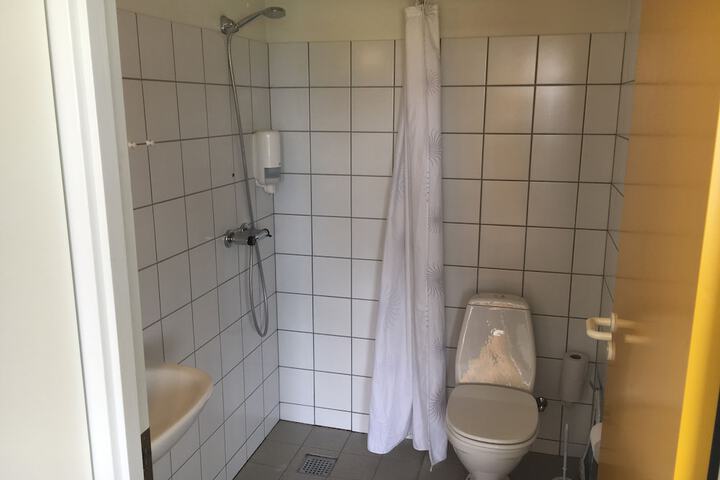 Room 15 of 26
