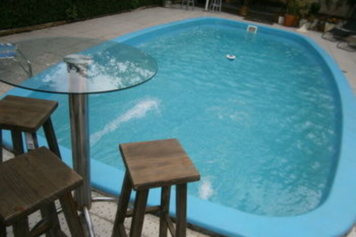 Pool 19 of 19