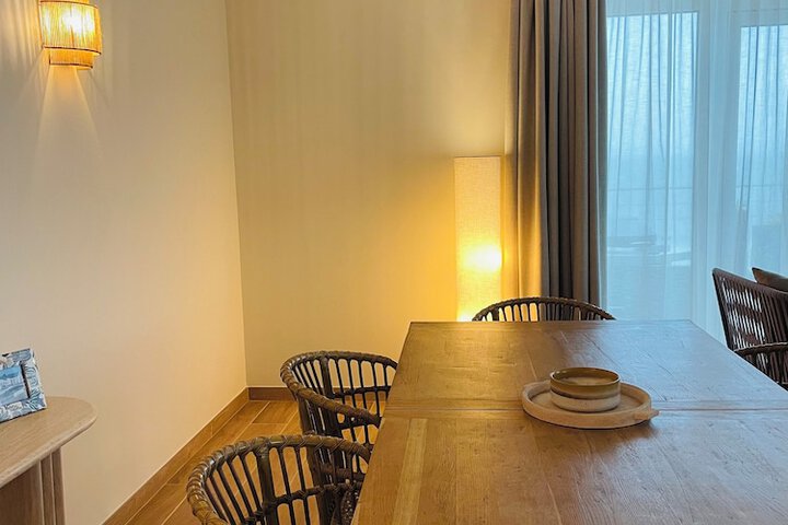Room 63 of 153