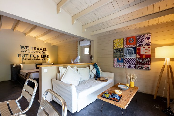 Room 18 of 65