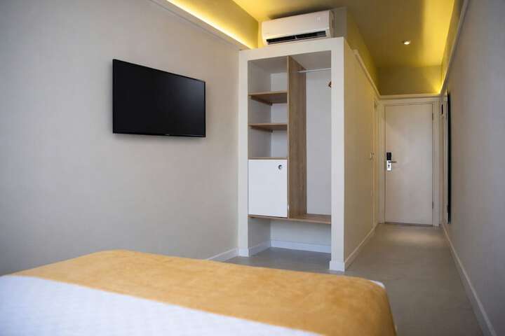 Room 38 of 67