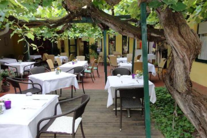 Zum alten Weinstock - Landgasthof Leitgeb