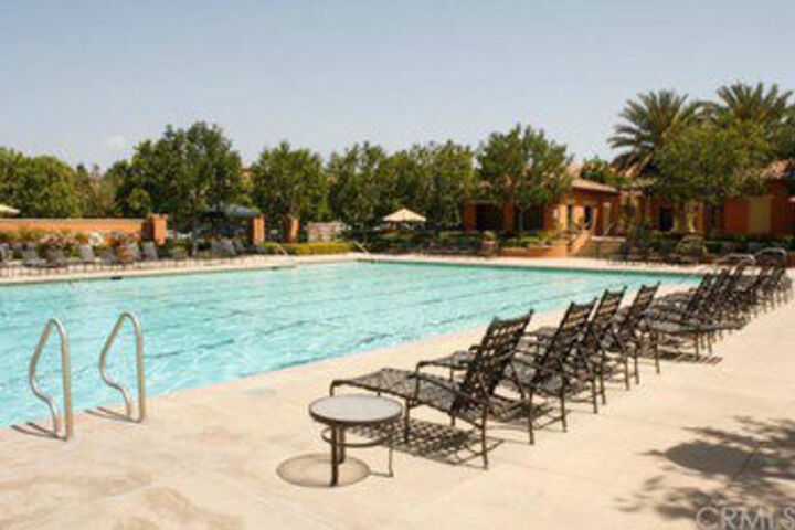 Pool 19 of 21