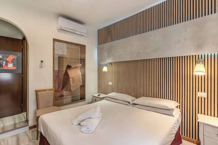 Room 57 of 121