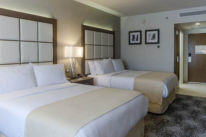 Room 4 of 57
